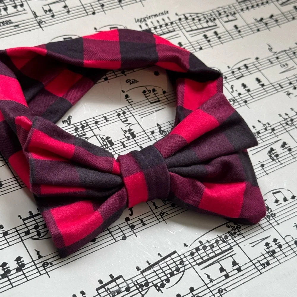 Black and red print bow headband for newborn up to 4 years ago old